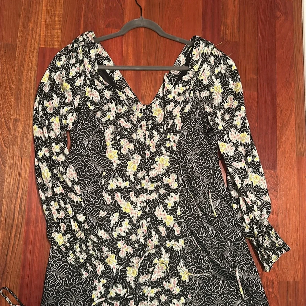 Cinq à Sept Floral Long Sleeve Dress - Black and White - Picture 4 of 6